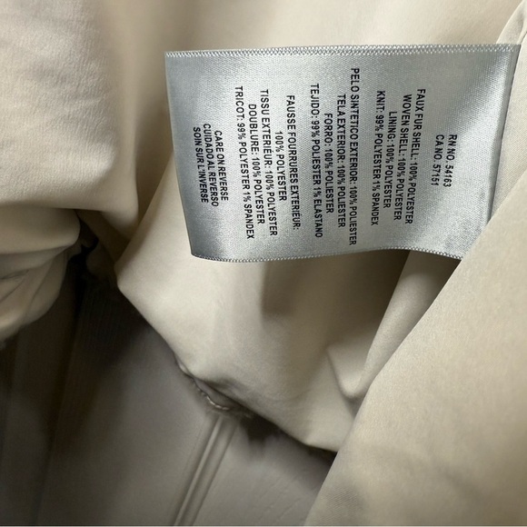 Levi's Women's Zip Up Sherpa Teddy Jacket - Large - Picture 9 of 11